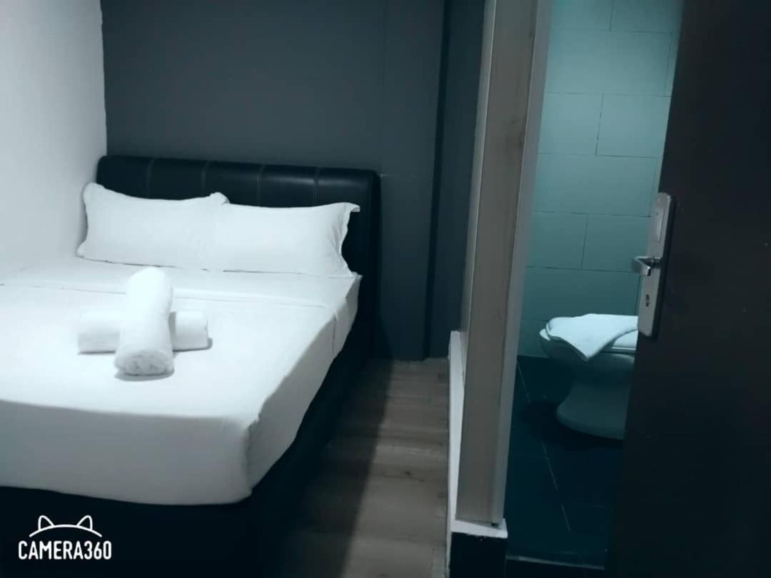 33 Star Hotel By The Awinka Group Of Management Kuala Lumpur Ngoại thất bức ảnh